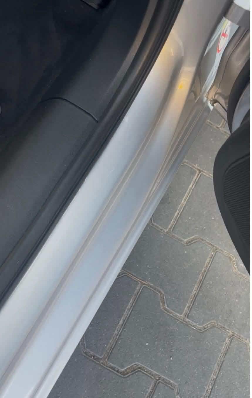Auto Türeinstieg reinigen Nachher - DiamondDetailing