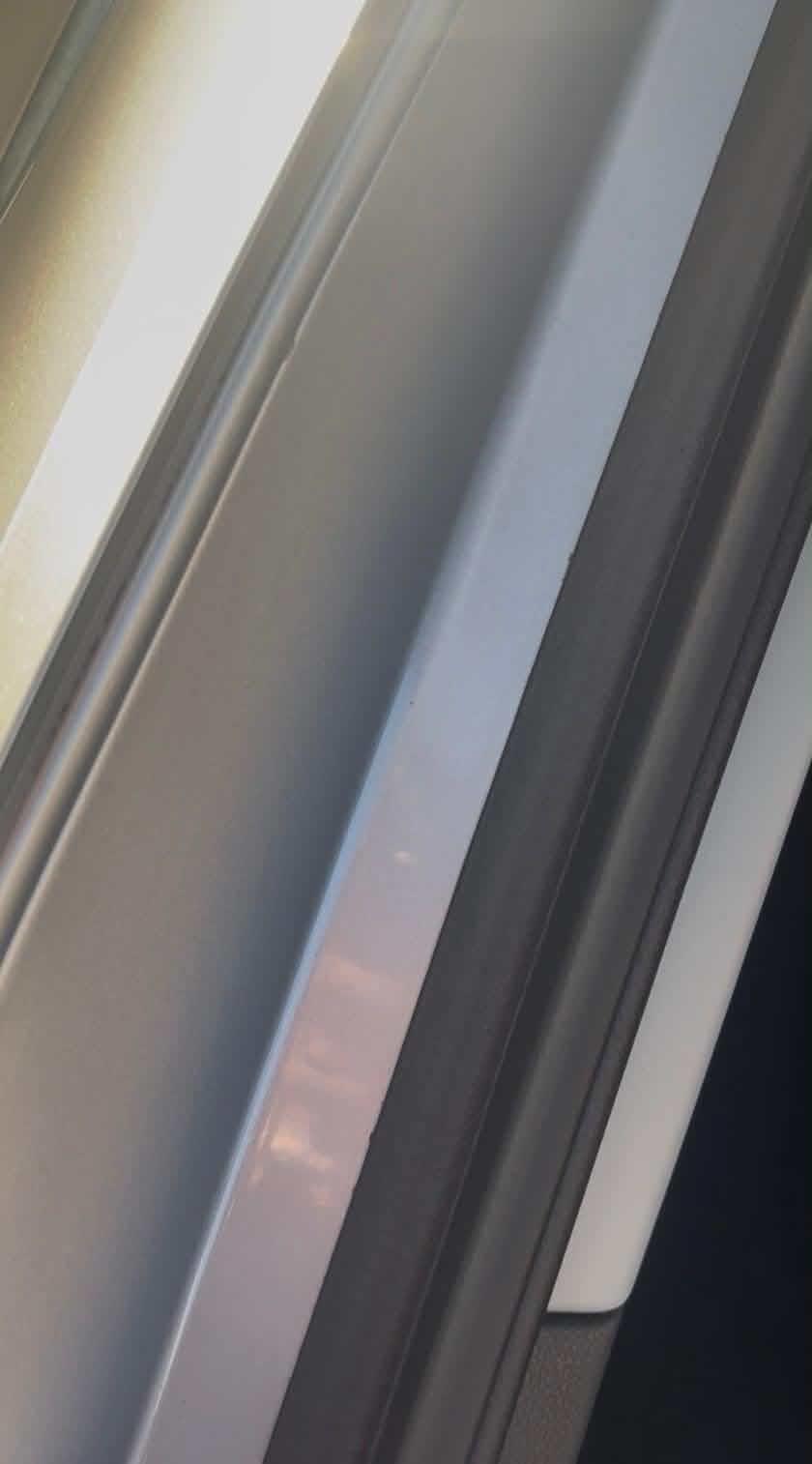 Auto Zwischenräume reinigen Nachher Detailarbeit